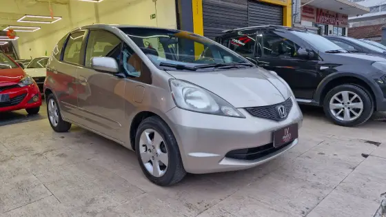 HONDA FIT 1.4 LXL 16V FLEX 4P AUTOMÁTICO HONDA FIT 1.4 LXL 16V FLEX 4P AUTOMÁTICO
