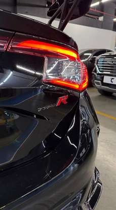 HONDA-CIVIC-2023