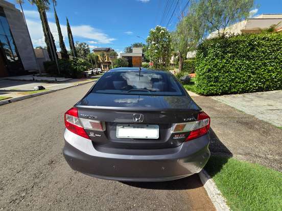 HONDA-CIVIC-2015