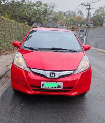 HONDA-FIT-2013