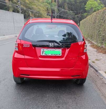 HONDA-FIT-2013