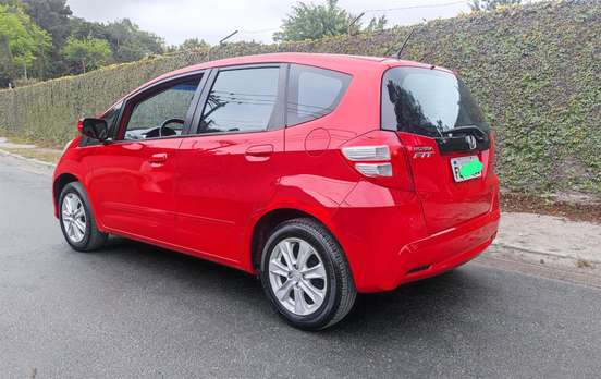 HONDA-FIT-2013