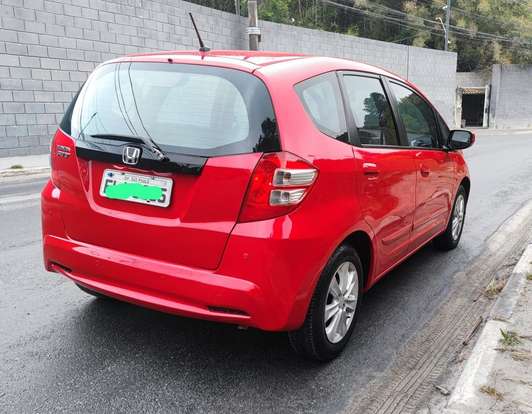 HONDA-FIT-2013