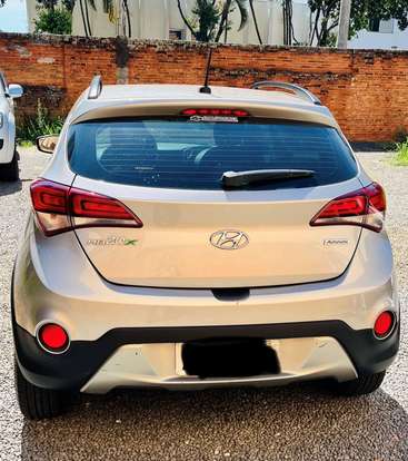 HYUNDAI-HB20-2018