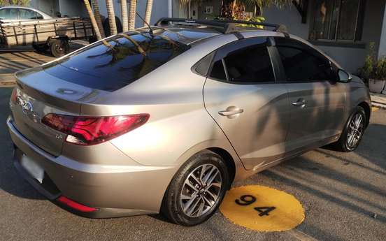 HYUNDAI-HB20S-2021