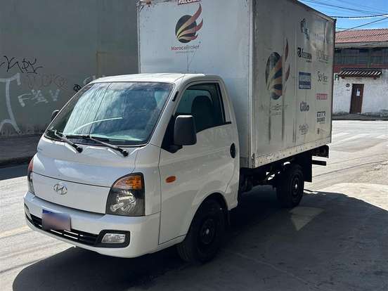 HYUNDAI-HR-2.5 LONGO SEM CAÇAMBA 4X2 16V 130CV TURBO INTERCOOLER DIESEL 2P MANUAL HYUNDAI-HR-2019