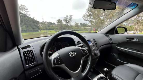 HYUNDAI-I30-2011