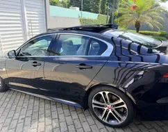 JAGUAR XE 2.0 16V INGENIUM P250 GASOLINA R-DYNAMIC S 4P AUTOMÁTICO JAGUAR XE 2.0 16V INGENIUM P250 GASOLINA R-DYNAMIC S 4P AUTOMÁTICO