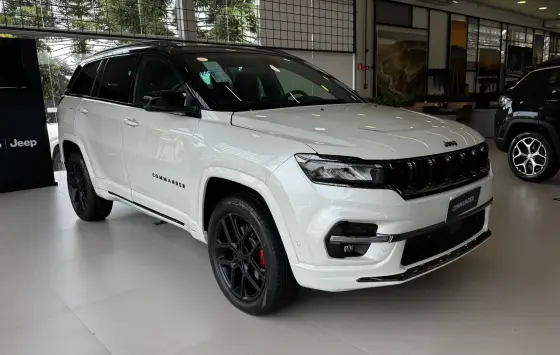 JEEP COMMANDER 2.0 HURRICANE 4 TURBO FLEX BLACKHAWK AT9 JEEP COMMANDER 2.0 HURRICANE 4 TURBO FLEX BLACKHAWK AT9