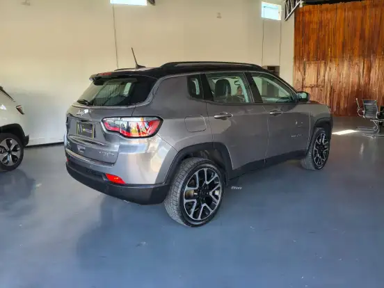 JEEP-COMPASS-2.0 16V DIESEL LIMITED 4X4 AUTOMÁTICO JEEP-COMPASS-2020