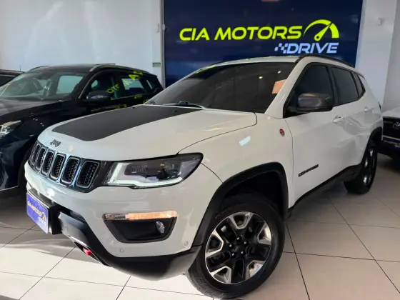 JEEP COMPASS 2.0 16V DIESEL TRAILHAWK 4X4 AUTOMÁTICO JEEP COMPASS 2.0 16V DIESEL TRAILHAWK 4X4 AUTOMÁTICO