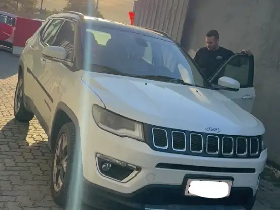 JEEP-COMPASS-2.0 16V FLEX LIMITED AUTOMÁTICO JEEP-COMPASS-2018