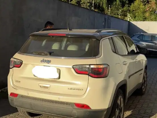 JEEP-COMPASS-2.0 16V FLEX LIMITED AUTOMÁTICO JEEP-COMPASS-2018