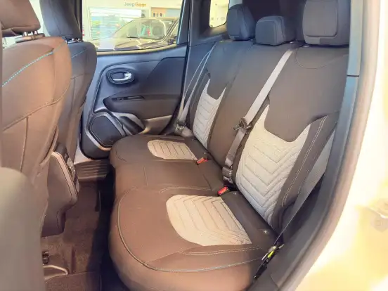JEEP-RENEGADE-2026