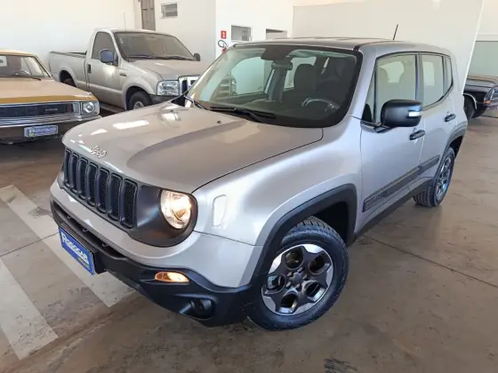 JEEP RENEGADE 1.8 16V FLEX 4P AUTOMÁTICO JEEP RENEGADE 1.8 16V FLEX 4P AUTOMÁTICO
