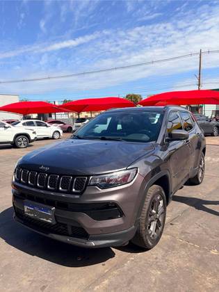 JEEP COMPASS 1.3 T270 TURBO FLEX LONGITUDE AT6