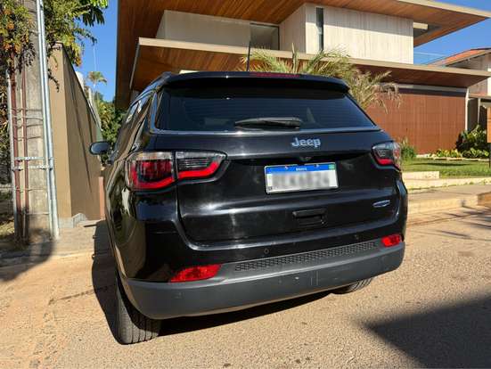 JEEP-COMPASS-2020