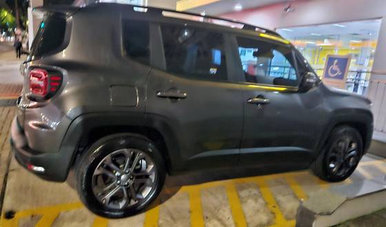 JEEP RENEGADE 1.3 T270 TURBO FLEX NIGHT EAGLE AT6