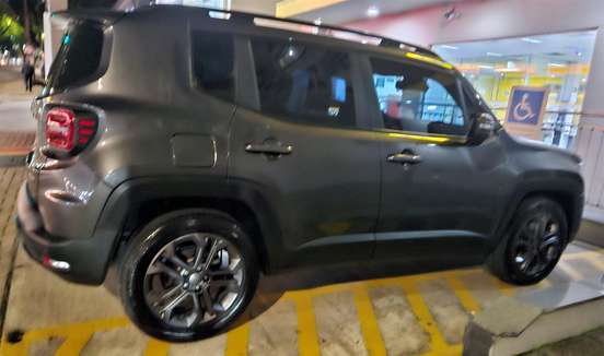 JEEP-RENEGADE-2024