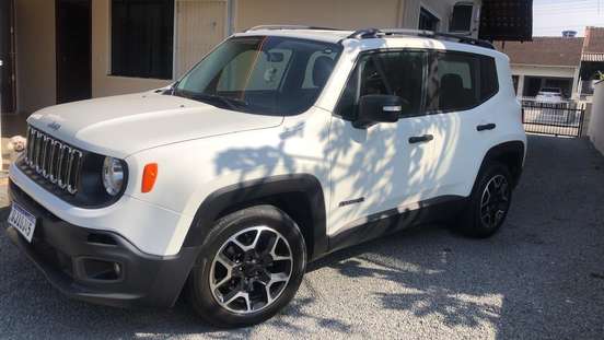 JEEP-RENEGADE-2018