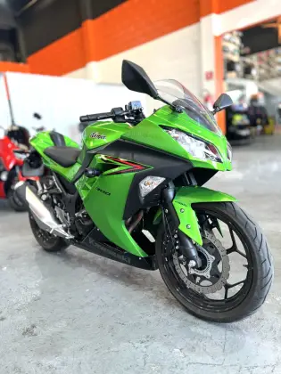 KAWASAKI NINJA 300 KAWASAKI NINJA 300