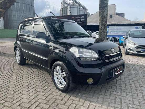 KIA-SOUL-2010