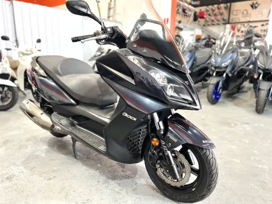 KYMCO DOWNTOWN 300 i ABS KYMCO DOWNTOWN 300 i ABS
