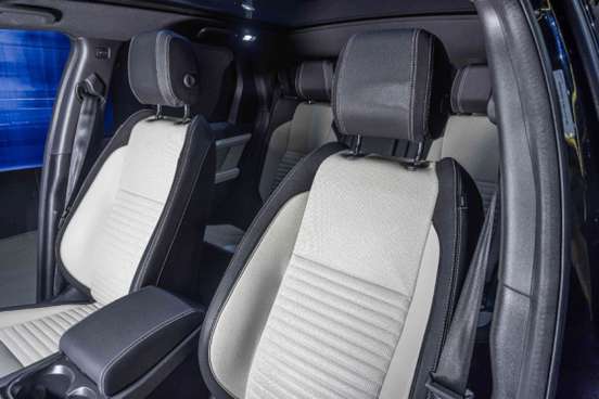 LAND ROVER-DISCOVERY SPORT-2022