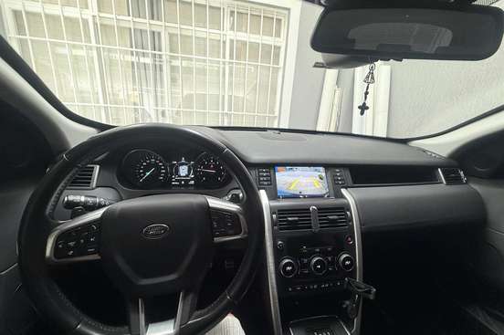 LAND ROVER-DISCOVERY SPORT-2017
