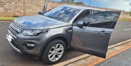 LAND ROVER-DISCOVERY SPORT-2017