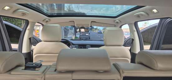LAND ROVER-DISCOVERY SPORT-2017