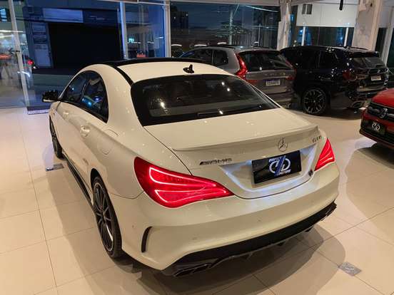 MERCEDES-BENZ-CLA 45 AMG-2.0 16V TURBOCHARGED GASOLINA 4P AUTOMÁTICO MERCEDES-BENZ-CLA 45 AMG-2015