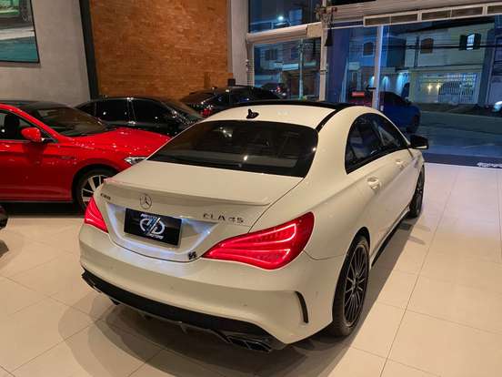 MERCEDES-BENZ-CLA 45 AMG-2.0 16V TURBOCHARGED GASOLINA 4P AUTOMÁTICO MERCEDES-BENZ-CLA 45 AMG-2015