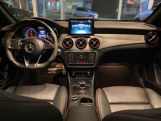 MERCEDES-BENZ-CLA 45 AMG-2.0 16V TURBOCHARGED GASOLINA 4P AUTOMÁTICO MERCEDES-BENZ-CLA 45 AMG-2015