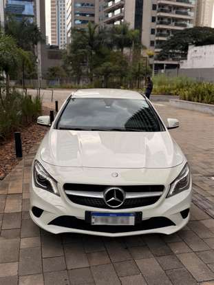 MERCEDES-BENZ-CLA 200-1.6 URBAN 16V FLEX 4P AUTOMÁTICO MERCEDES-BENZ-CLA 200-2015