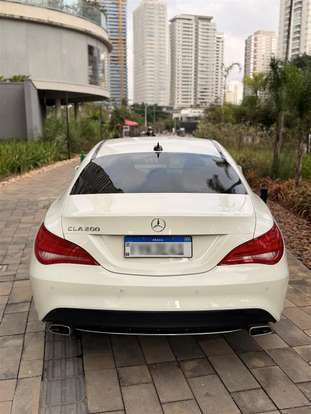 MERCEDES-BENZ-CLA 200-2015