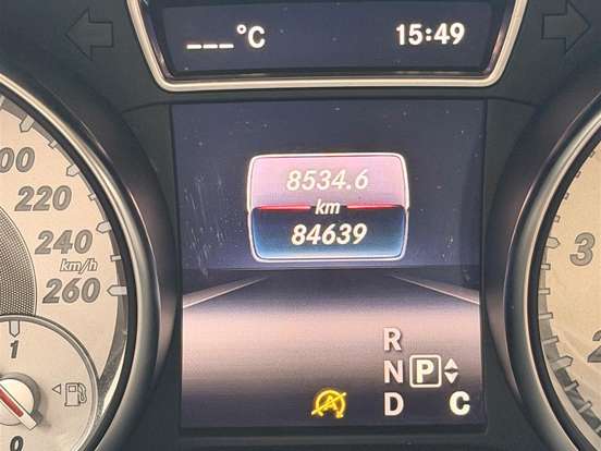 MERCEDES-BENZ-CLA 200-1.6 URBAN 16V FLEX 4P AUTOMÁTICO MERCEDES-BENZ-CLA 200-2015