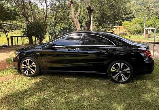 MERCEDES-BENZ-CLA 200-2017