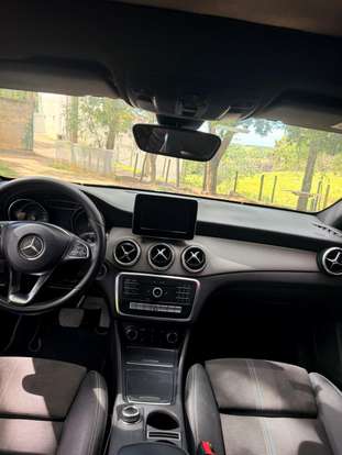MERCEDES-BENZ-CLA 200-2017