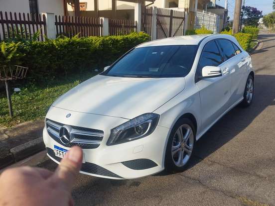 MERCEDES-BENZ-CLASSE A-1.6 200 TURBO URBAN GASOLINA 4P AUTOMATIZADO MERCEDES-BENZ-CLASSE A-2013
