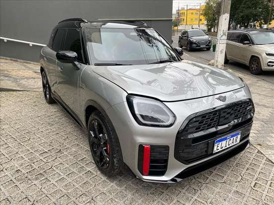 MINI-COUNTRYMAN-2025