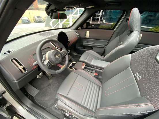 MINI-COUNTRYMAN-2025