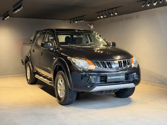 MITSUBISHI-L200 TRITON-2.4 16V TURBO DIESEL SPORT GLS CD 4P 4X4 AUTOMÁTICO MITSUBISHI-L200 TRITON-2018