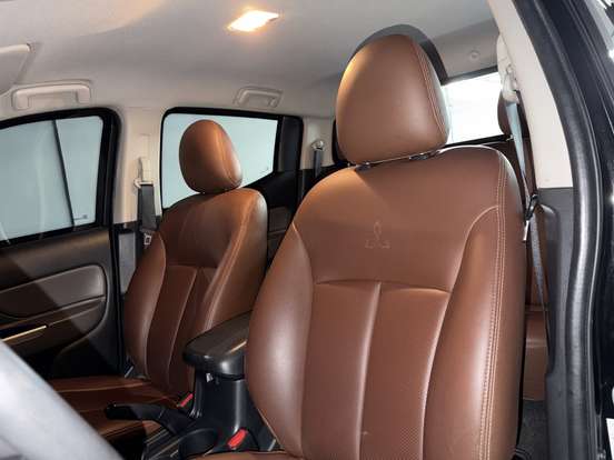MITSUBISHI-L200 TRITON-2.4 16V TURBO DIESEL SPORT GLS CD 4P 4X4 AUTOMÁTICO MITSUBISHI-L200 TRITON-2018