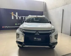 MITSUBISHI L200 TRITON 2.4 16V TURBO DIESEL SPORT HPE-S CD 4P 4X4 AUTOMÁTICO MITSUBISHI L200 TRITON 2.4 16V TURBO DIESEL SPORT HPE-S CD 4P 4X4 AUTOMÁTICO