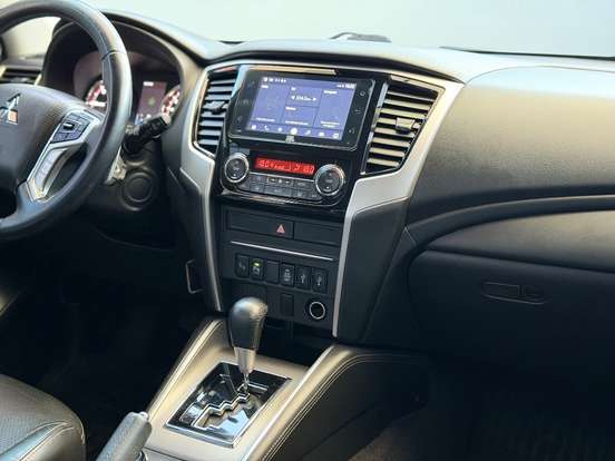 MITSUBISHI-L200 TRITON-2022