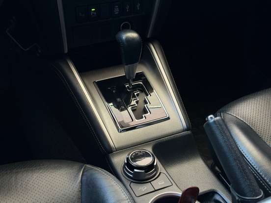 MITSUBISHI-L200 TRITON-2022