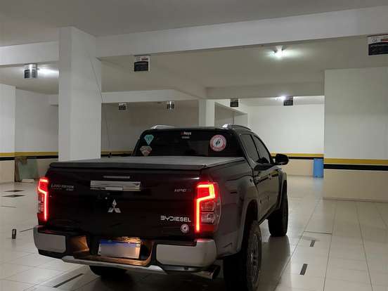 MITSUBISHI-L200 TRITON-2.4 16V TURBO DIESEL SPORT HPE-S CD 4P 4X4 AUTOMÁTICO MITSUBISHI-L200 TRITON-2021