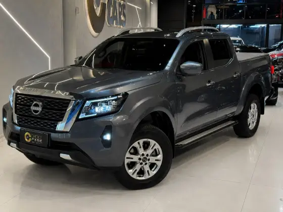 NISSAN FRONTIER 2.3 16V TURBO DIESEL XE CD 4X4 AUTOMÁTICO NISSAN FRONTIER 2.3 16V TURBO DIESEL XE CD 4X4 AUTOMÁTICO