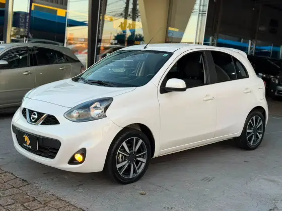 NISSAN MARCH 1.6 SL 16V FLEXSTART 4P XTRONIC NISSAN MARCH 1.6 SL 16V FLEXSTART 4P XTRONIC